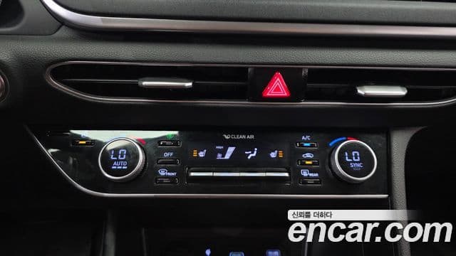 Hyundai Sonata Hybrid 2022 — ფოტო 14/32