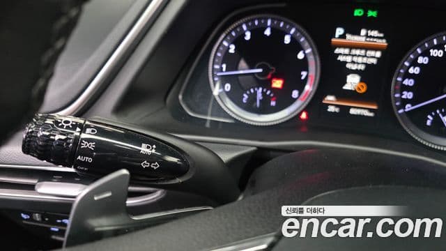 Hyundai Sonata Hybrid 2022 — ფოტო 23/32