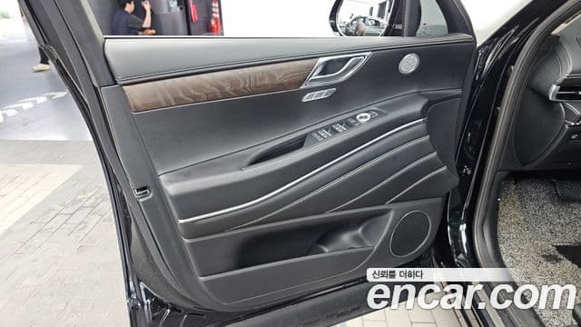 Genesis GV80 2020 — Şəkil 16/30
