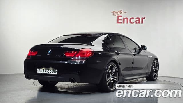 BMW 6 Series 2018 — Фото 1/20