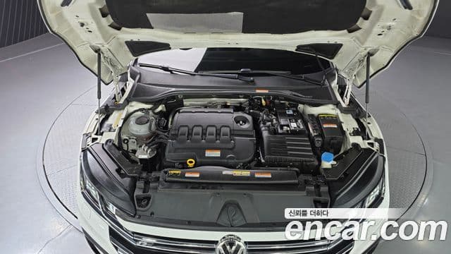 Volkswagen Arteon 2020 — ფოტო 5/20