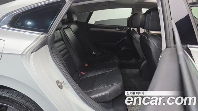 Volkswagen Arteon 2020 — ფოტო 11/20