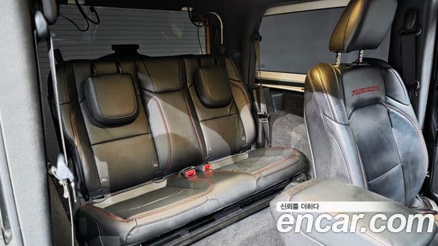 Jeep Wrangler 2020 — Şəkil 12/20