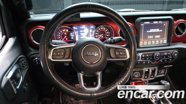 Jeep Wrangler 2020 — Şəkil 13/20