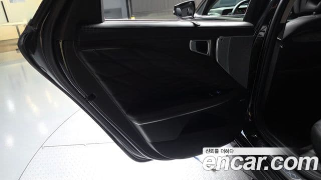 Kia K8 2023 — Photo 25/37