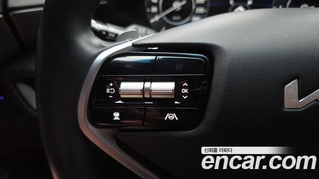 Kia K8 2023 — Photo 17/37