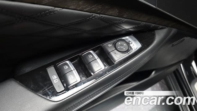 Kia K8 2023 — Photo 18/37