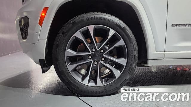 Jeep Grand Cherokee 2021 — Şəkil 5/20