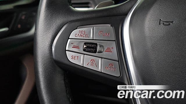 BMW X4 2022 — ფოტო 18/20