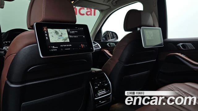 BMW X7 2021 — Şəkil 19/20