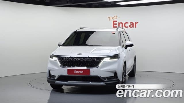 Kia Carnival 2021 — Фото 3/20