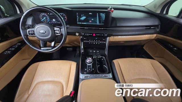 Kia Carnival 2021 — Фото 7/20