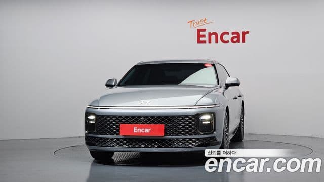 Hyundai Grandeur 2023 — ფოტო 2/20