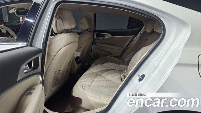 Genesis G70 2021 — Şəkil 12/20