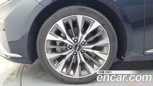 Kia K8 2021 — ფოტო 5/20