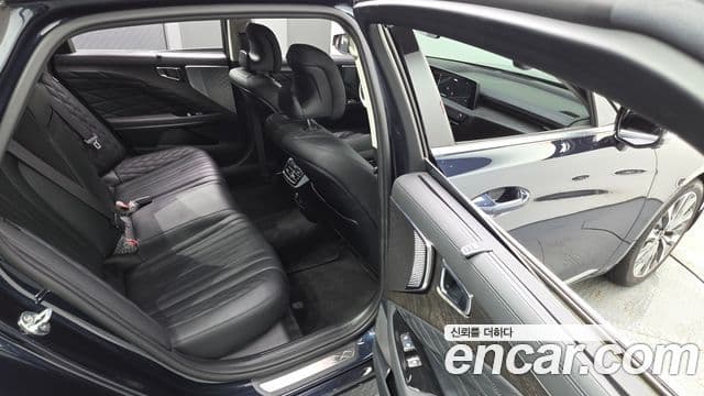 Kia K8 2021 — ფოტო 11/20