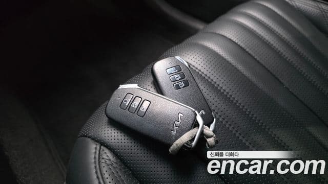 Kia K8 2021 — ფოტო 16/20