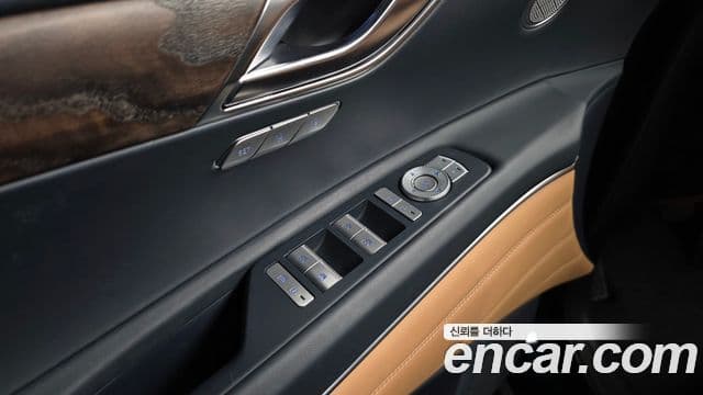 Genesis GV80 2022 — ფოტო 25/46