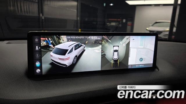 Genesis GV70 2021 — ფოტო 14/20