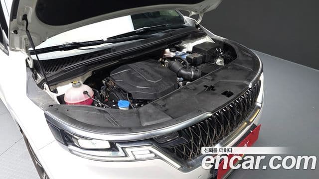 Kia Carnival 2021 — фото 6 из 20