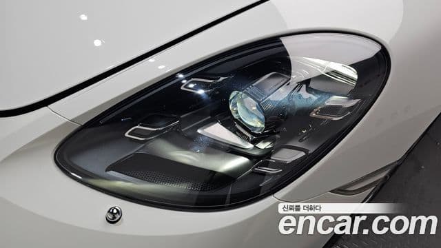 Porsche 718 Boxster 2019 — ფოტო 14/33