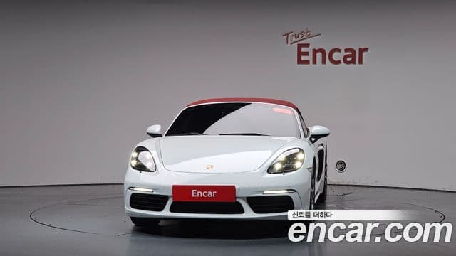 Porsche 718 Boxster 2019 — ფოტო 24/33