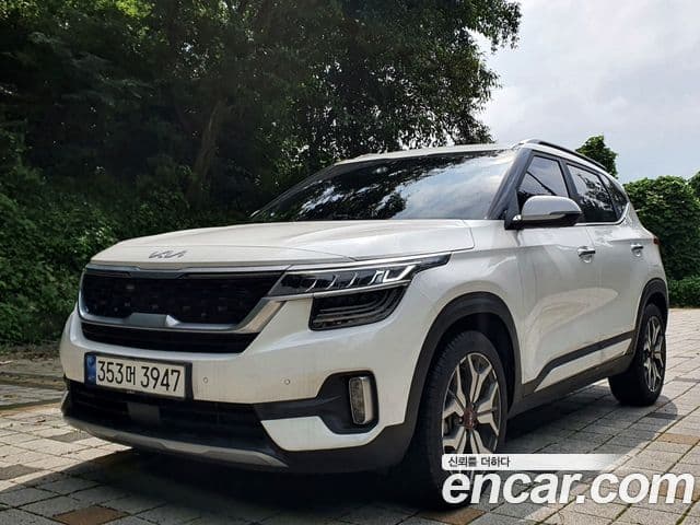 Kia Seltos 2021 — ფოტო 9/10