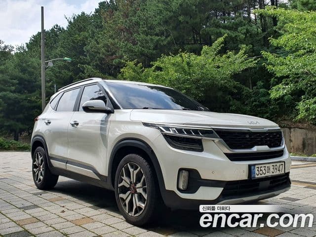 Kia Seltos 2021 — ფოტო 3/10