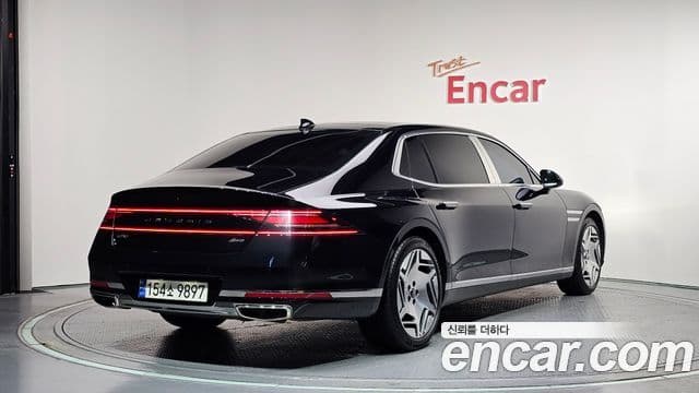 Genesis G90 2023 — Şəkil 2/20