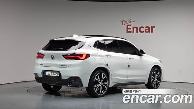 BMW X2 2022 — ფოტო 2/20