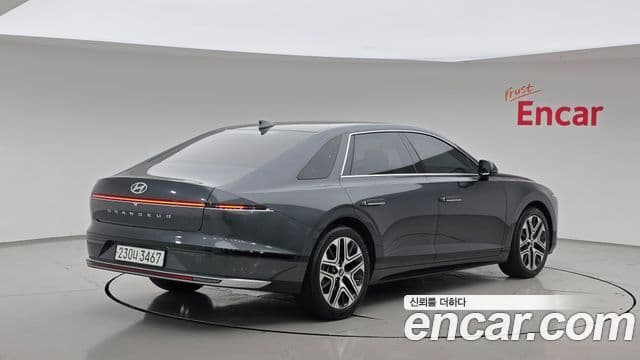 Hyundai Grandeur 2023 — Фото 2/20