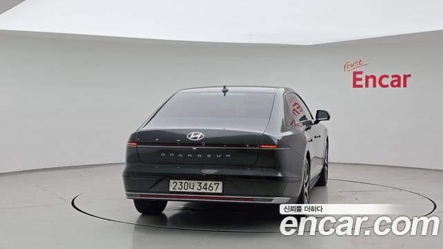 Hyundai Grandeur 2023 — Фото 4/20