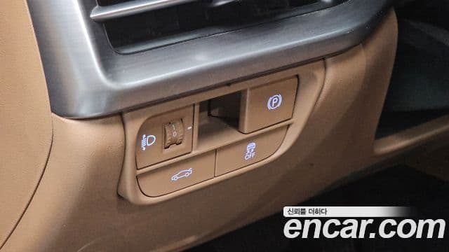 Hyundai Grandeur 2023 — Фото 13/20
