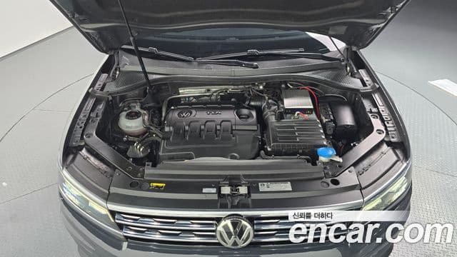 Volkswagen Tiguan 2018 — фото 6 из 20