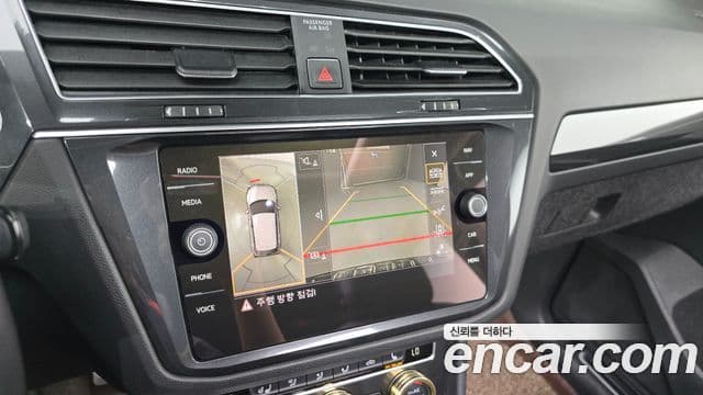Volkswagen Tiguan 2018 — фото 14 из 20