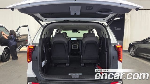 Kia Carnival 2025 — ფოტო 20/20