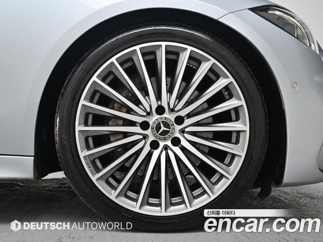 Mercedes-Benz C-Class 2023 — Şəkil 4/20