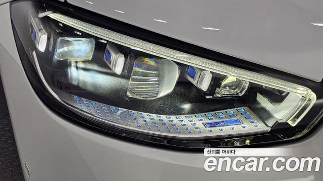 Mercedes-Benz S-Class 2024 — Photo 4/39