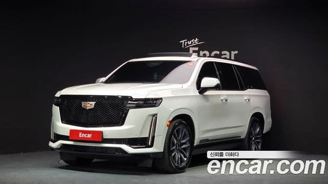 Cadillac Escalade 2023 — Photo 34/36