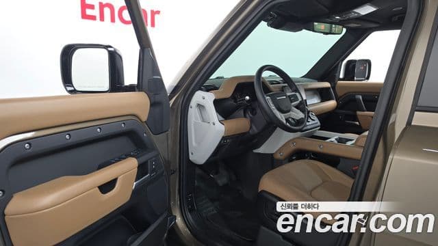 Land Rover Defender 2025 — Şəkil 19/35
