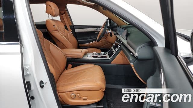 Genesis GV80 2023 — Photo 16/20
