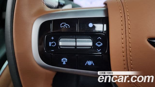 Genesis GV80 2023 — Photo 14/20