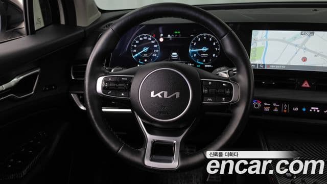 Kia Sportage 2022 — Photo 6/33