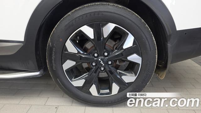 Kia Sportage 2022 — Photo 4/33