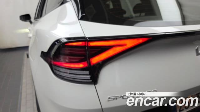 Kia Sportage 2022 — Photo 13/33