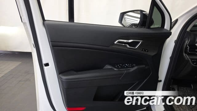 Kia Sportage 2022 — Photo 25/33