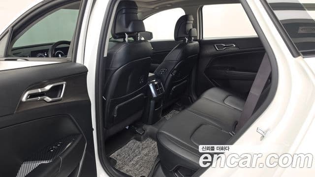 Kia Sportage 2022 — Photo 16/33