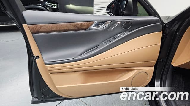 Genesis G80 2023 — ფოტო 26/30