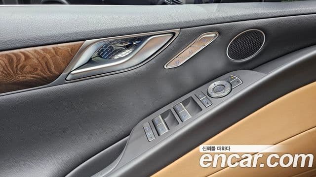 Genesis G80 2023 — ფოტო 23/30