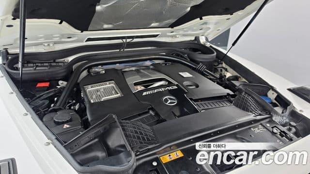 Mercedes-Benz G-Class 2021 — Photo 29/33